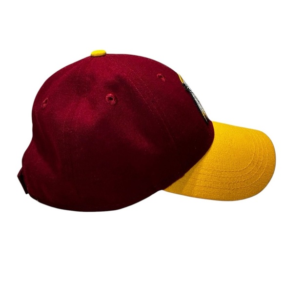 Vintage YOUTH Washington Redskins Cap - Burgundy and Gold - Adjustable Fit - Picture 5 of 7